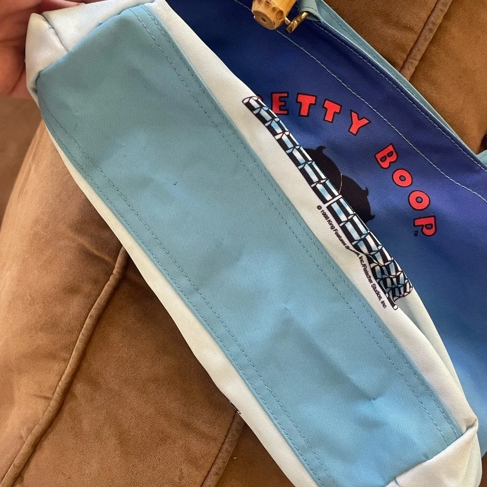 Vtg Betty Boop zippered shoulder bag faux bamboo